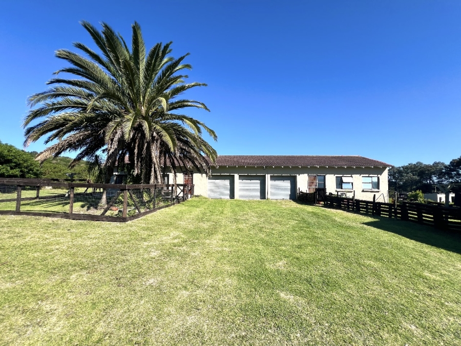 3 Bedroom Property for Sale in Theescombe Eastern Cape